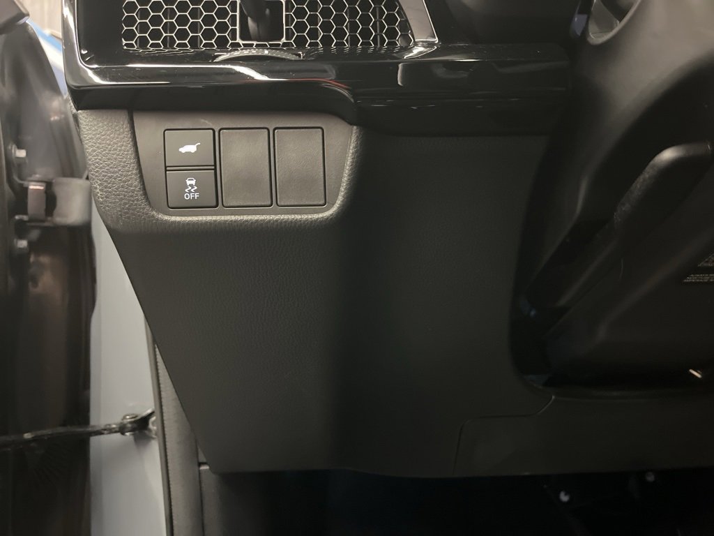 Used 2023 Honda CR-V Sport Touring image 12