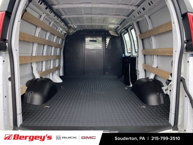 Certified 2024 Chevrolet Express 2500 w/ Driver Convenience Package image 5