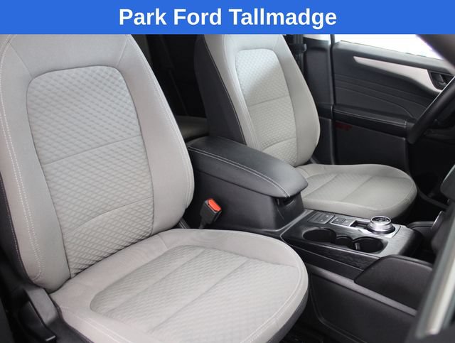 Used 2022 Ford Escape SE w/ Cold Weather Package AWD/4WD image 20