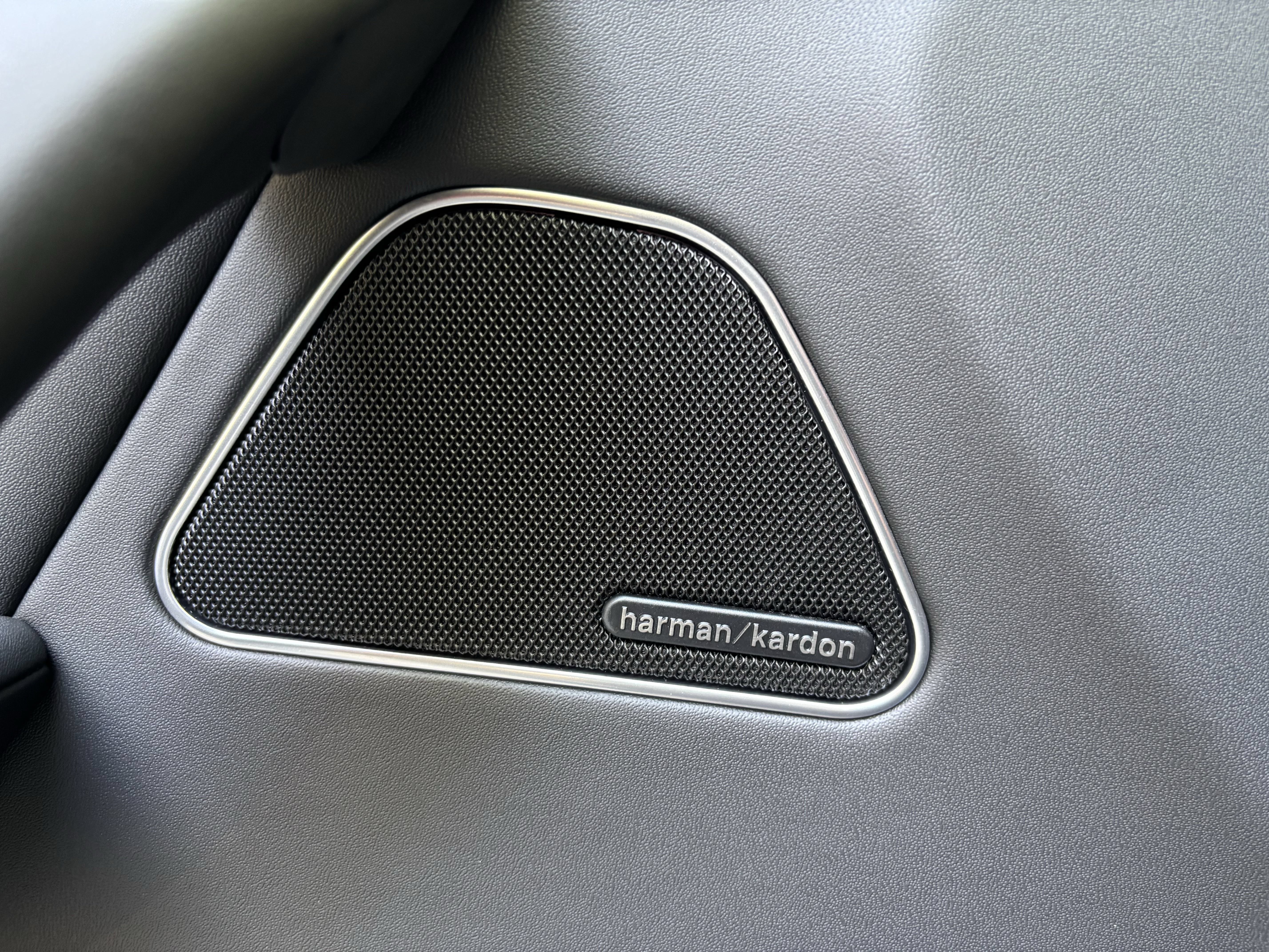 Used 2024 Maserati Levante Modena Ultima AWD/4WD image 19
