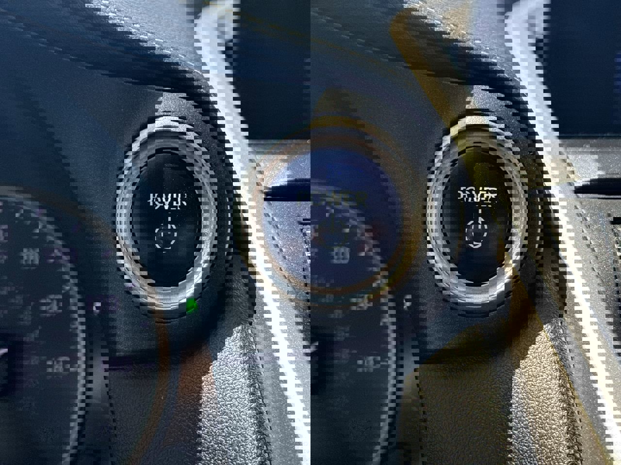 Used 2020 Lexus NX 300h 300h 4D Sport Utility image 15