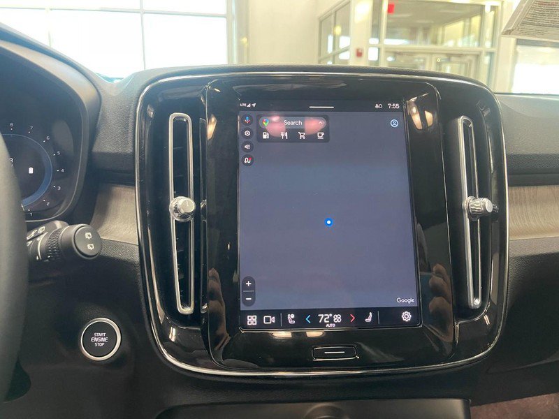 Used 2023 Volvo XC40 B5 Ultimate AWD/4WD image 23