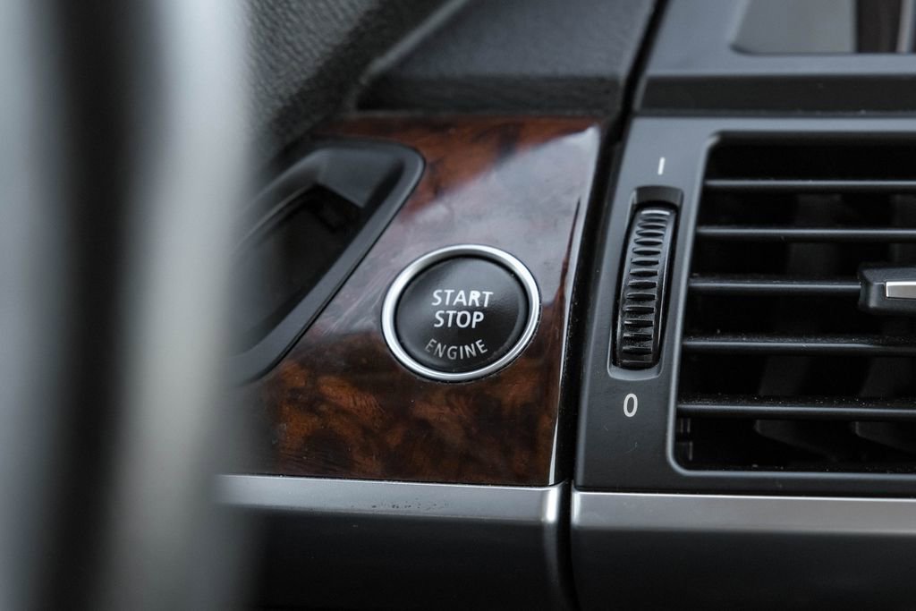 Used 2013 BMW X5 xDrive50i image 20