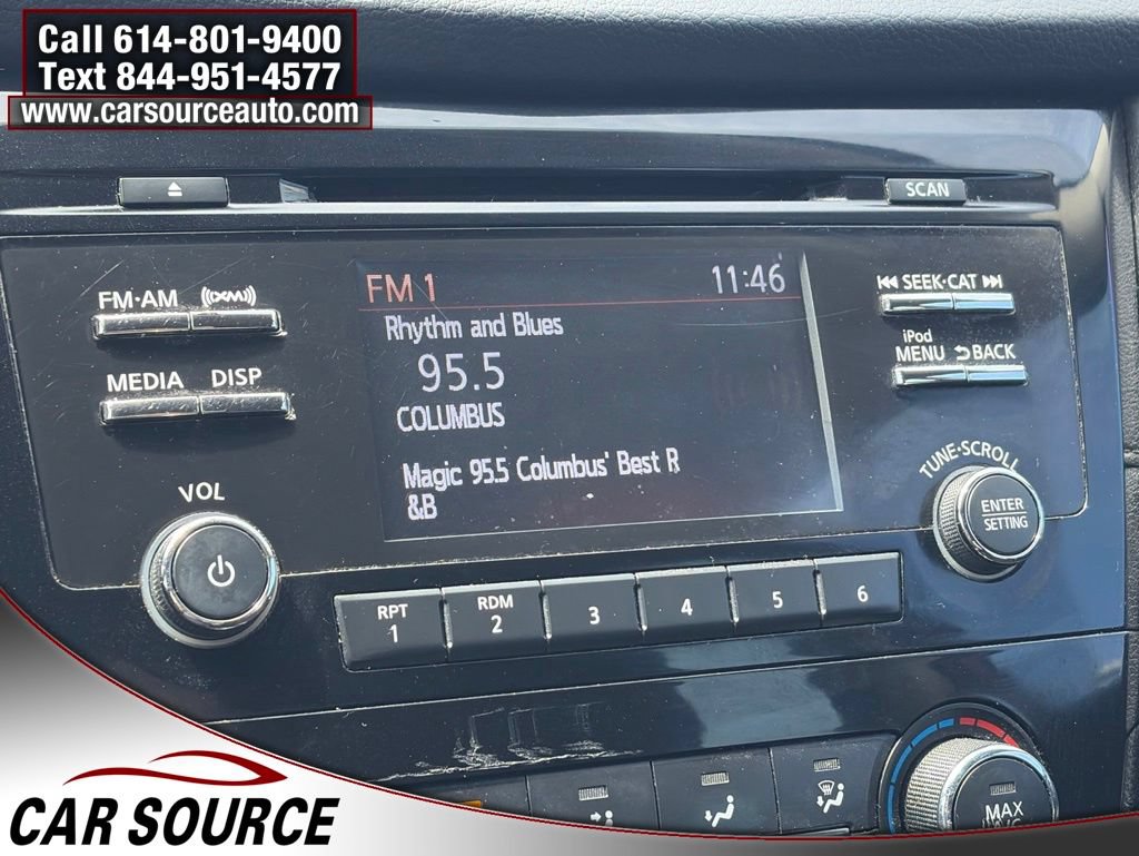 Used 2017 Nissan Rogue S FWD image 18