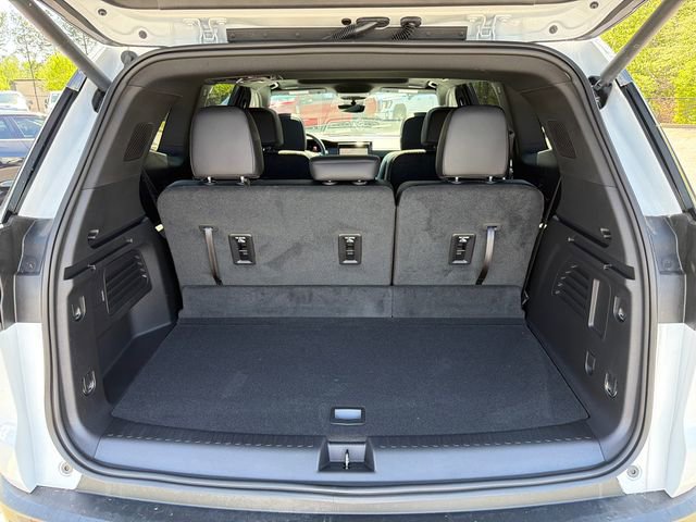 Certified 2026 GMC Acadia Elevation w/ Black Edition FWD image 18