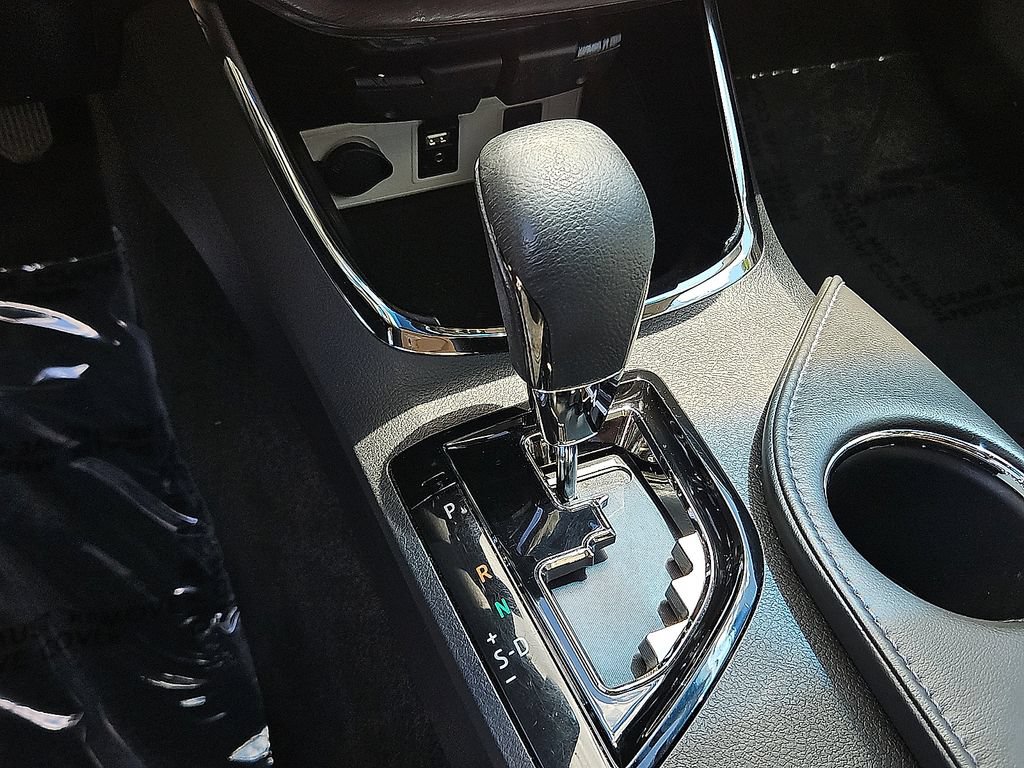 Used 2016 Toyota Avalon XLE Premium FWD image 13