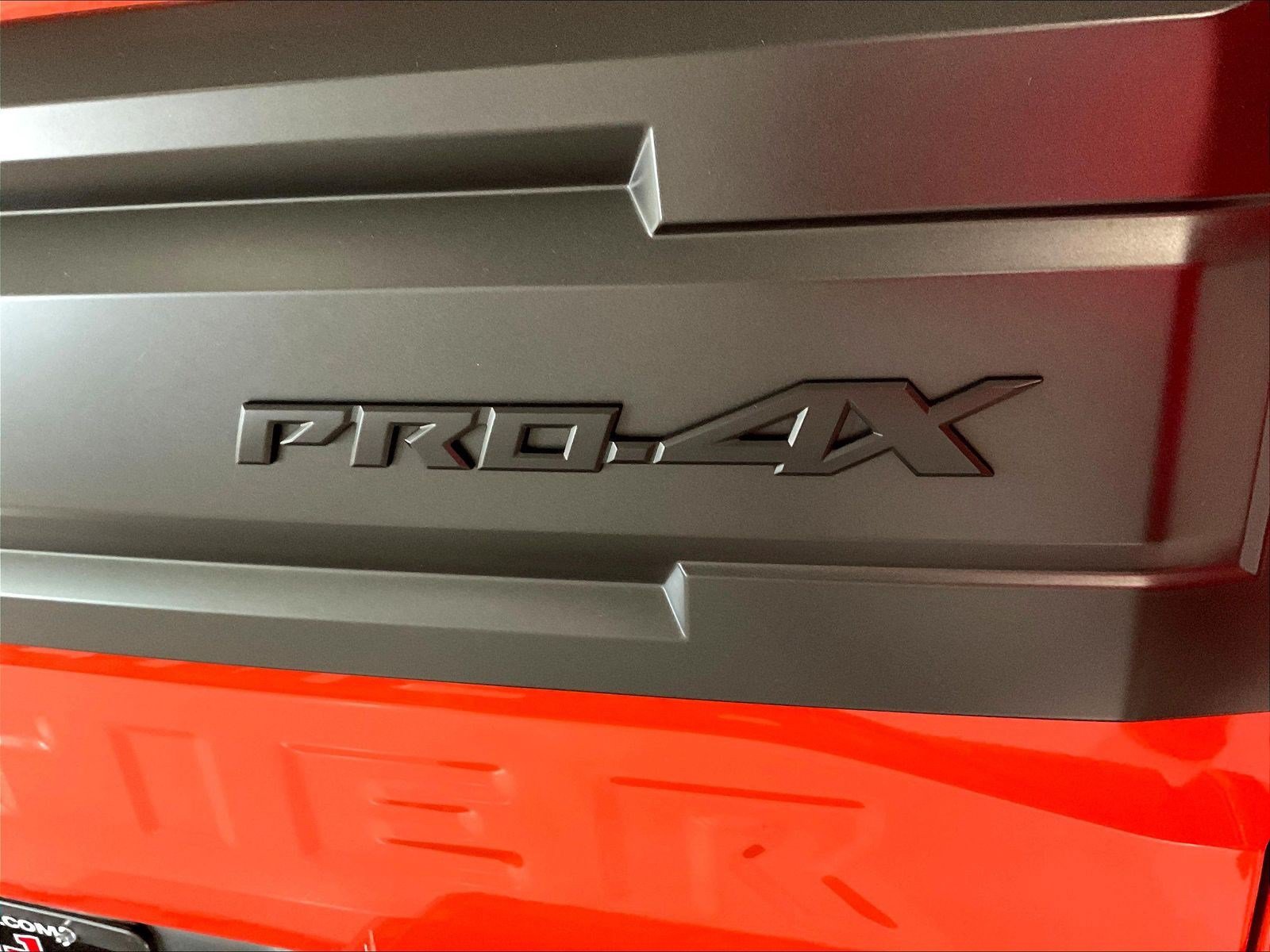Used 2025 Nissan Frontier PRO-4X w/ Interior Protection Package AWD/4WD image 25