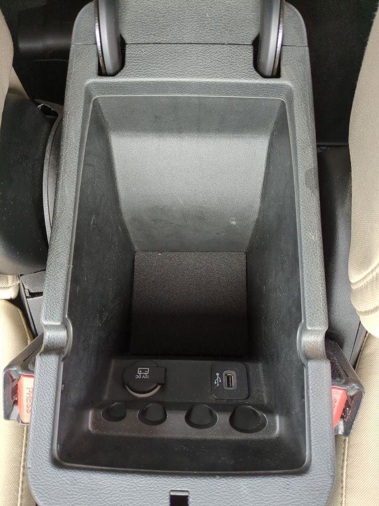 Used 2015 Jeep Cherokee Latitude w/ Cold Weather Group image 25