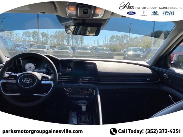 Certified 2023 Hyundai Elantra Limited image 14