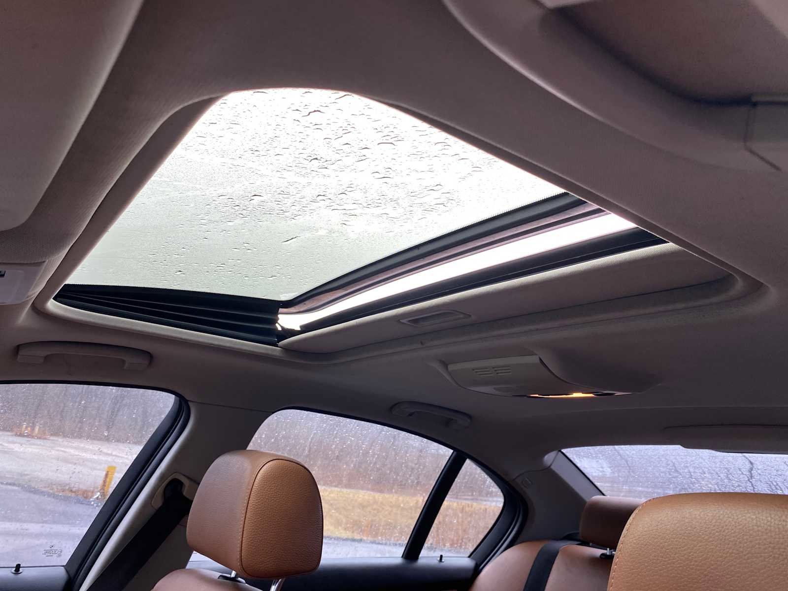 Used 2011 BMW 328i xDrive Sedan image 21