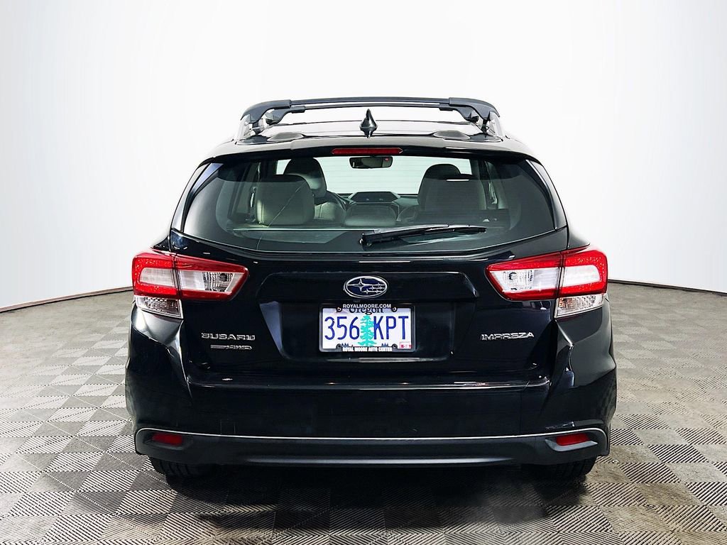 Used 2018 Subaru Impreza 2.0i Premium image 7