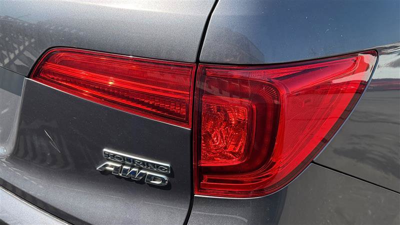 Used 2017 Honda Pilot Touring image 14