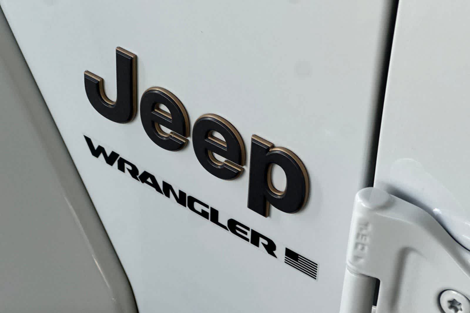 Used 2023 Jeep Wrangler Unlimited Rubicon 392 w/ Trailer Tow Package AWD/4WD image 17