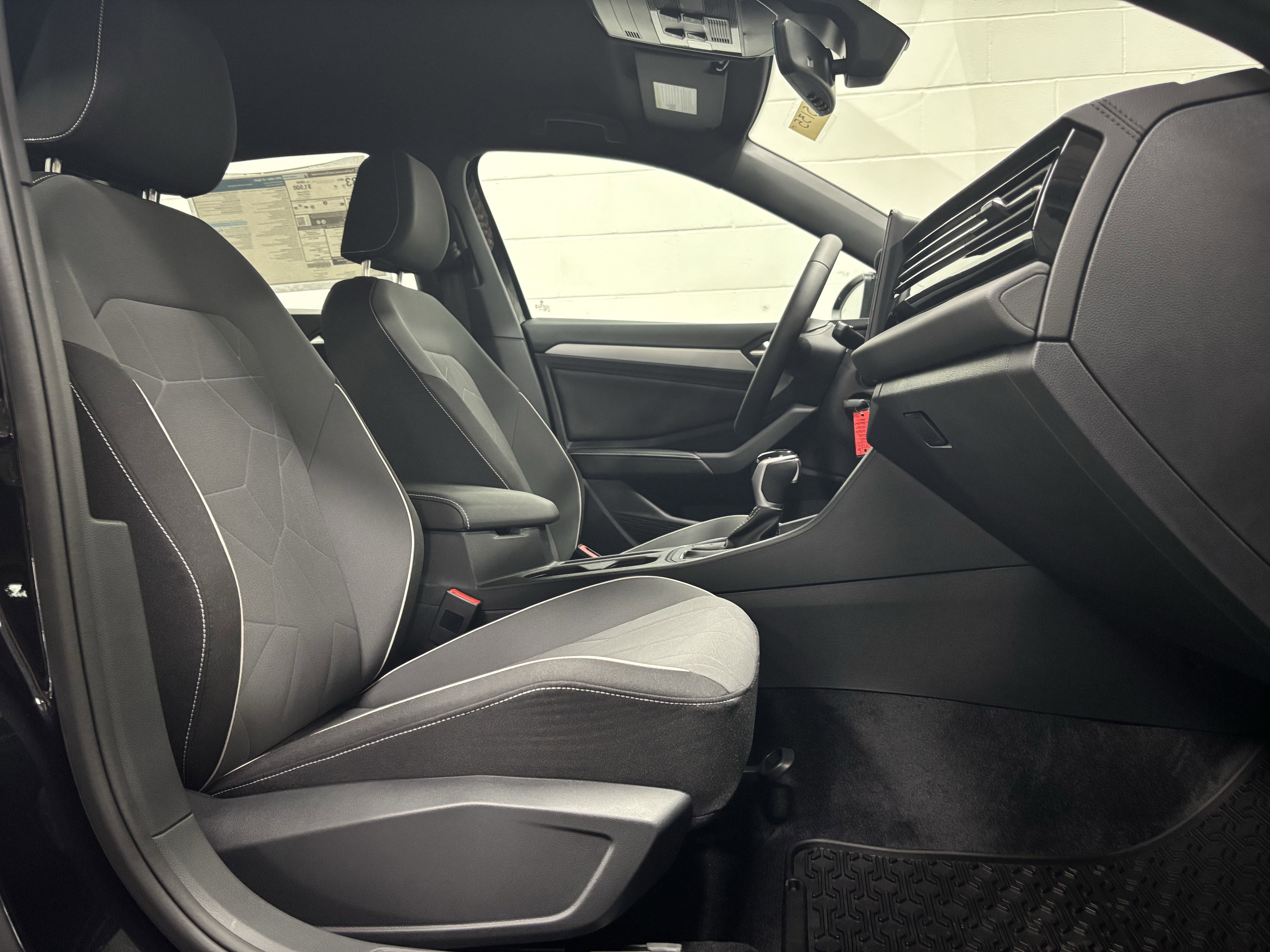 New 2025 Volkswagen Jetta Sport image 10