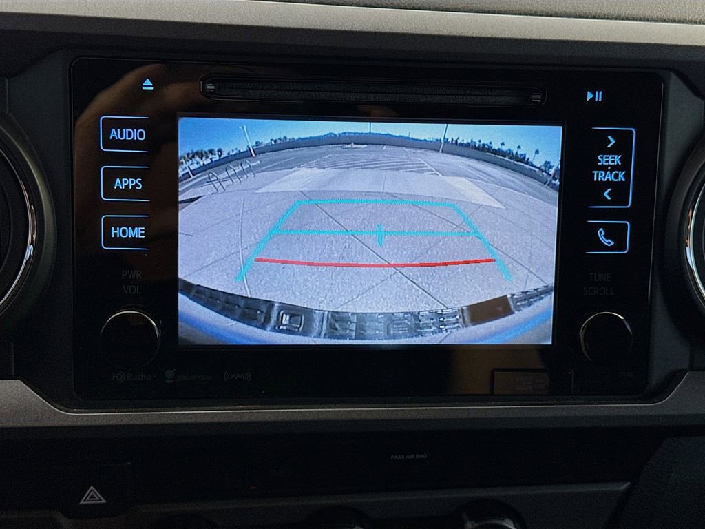 Used 2018 Toyota Tacoma TRD Sport image 15