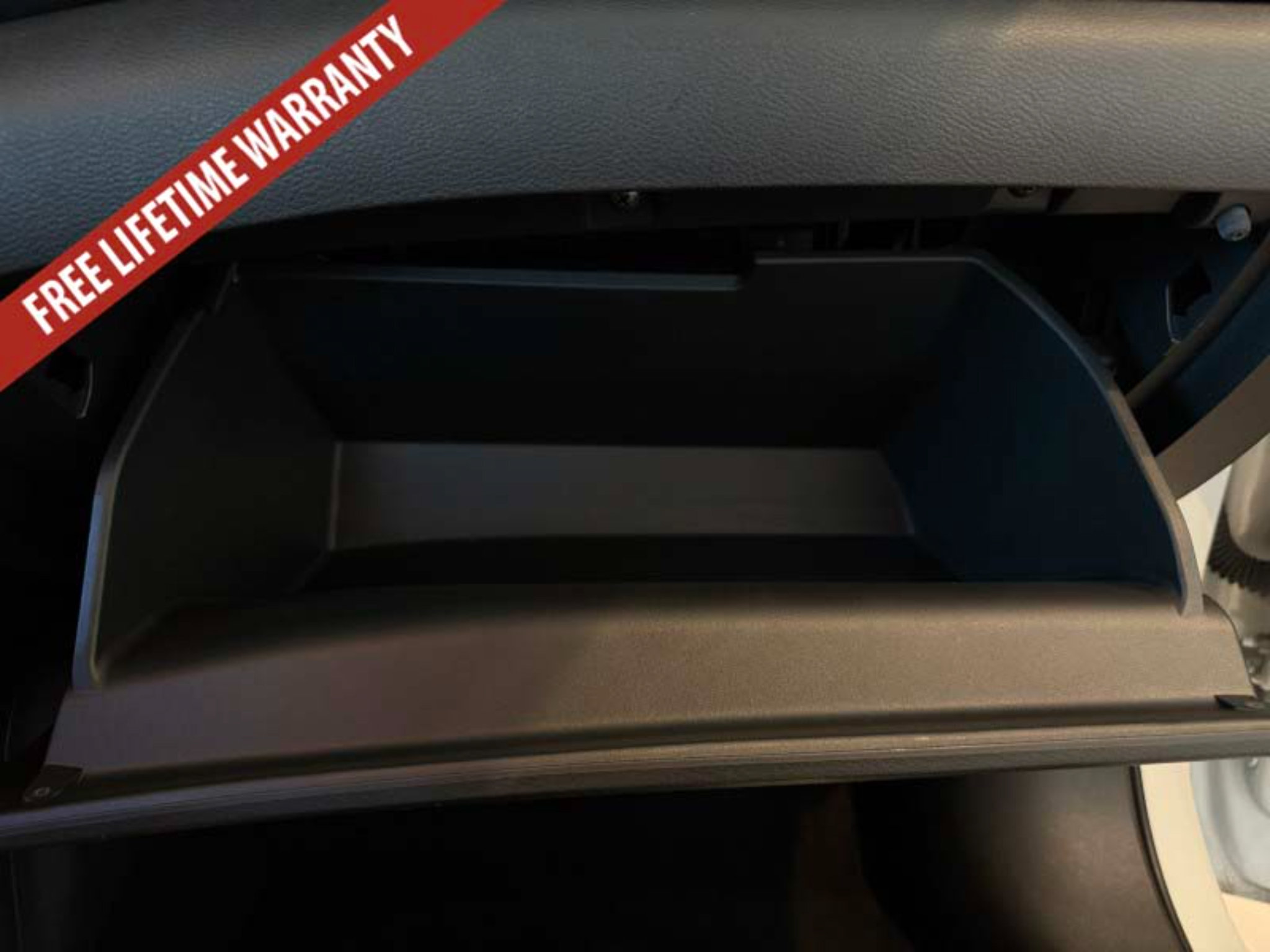 Used 2025 Nissan Sentra SV FWD image 35