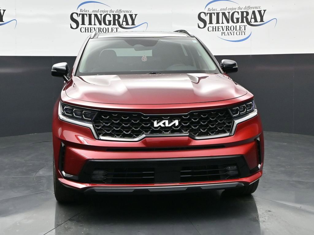 Used 2023 Kia Sorento SX image 2
