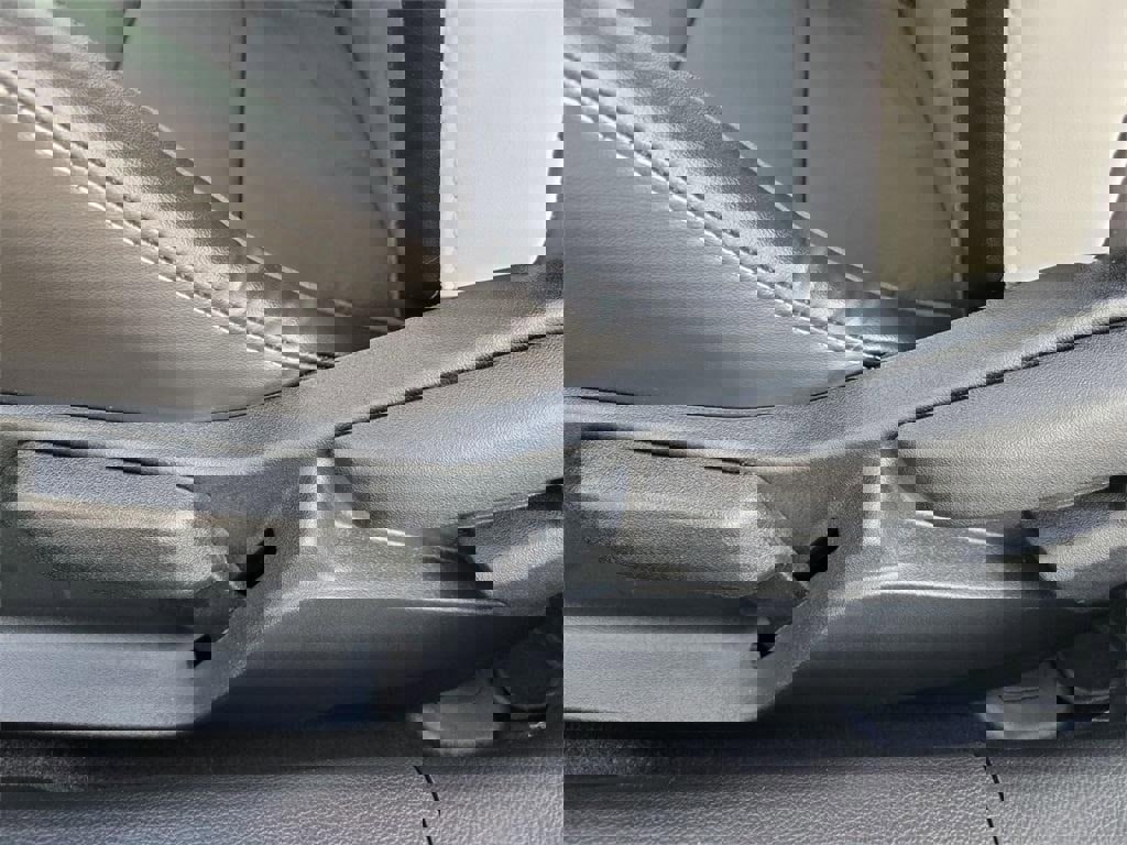 Used 2021 Ford Mustang Shelby GT500 w/ Technology Package image 16