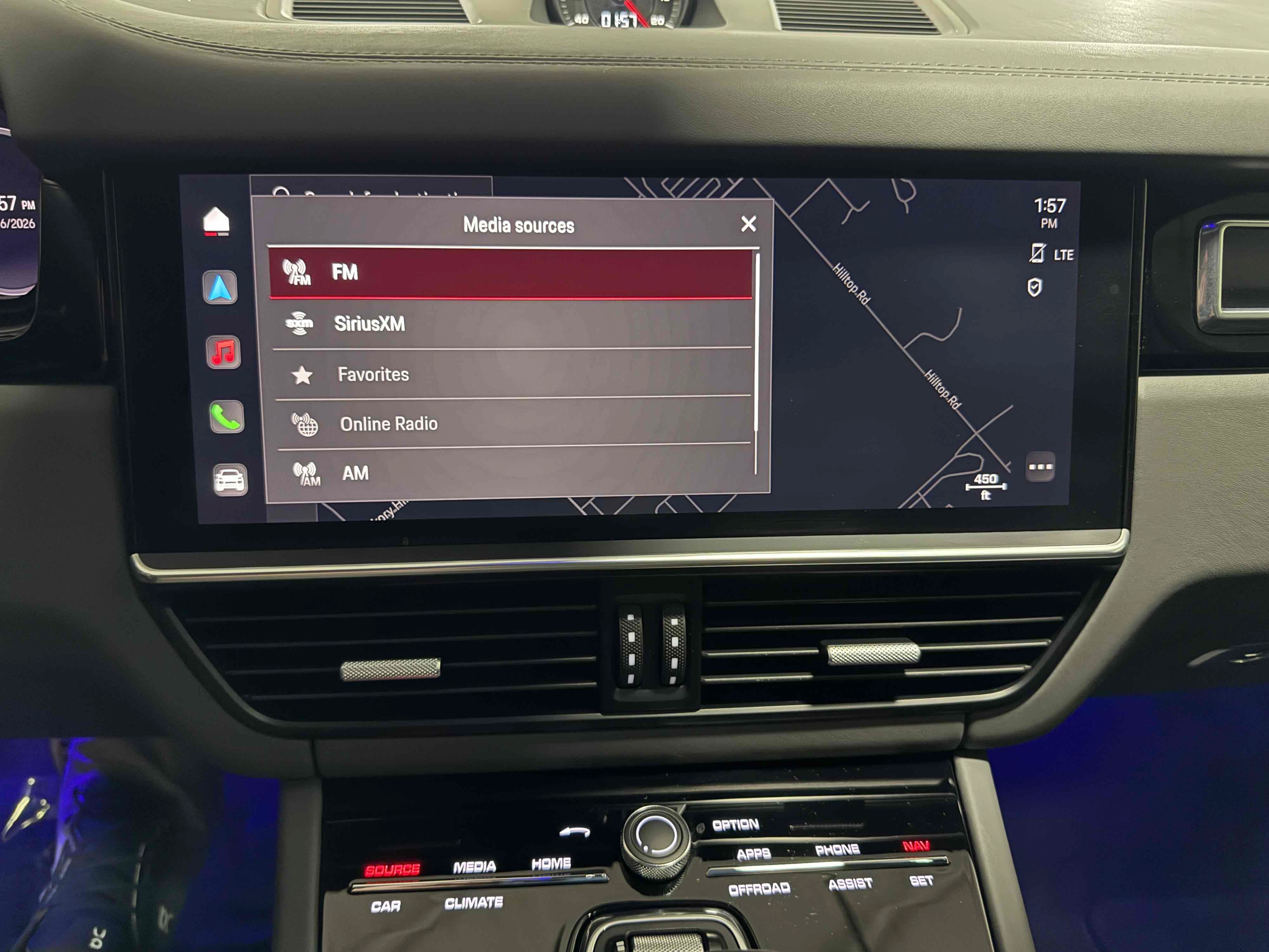 Used 2022 Porsche Cayenne GTS AWD/4WD image 56