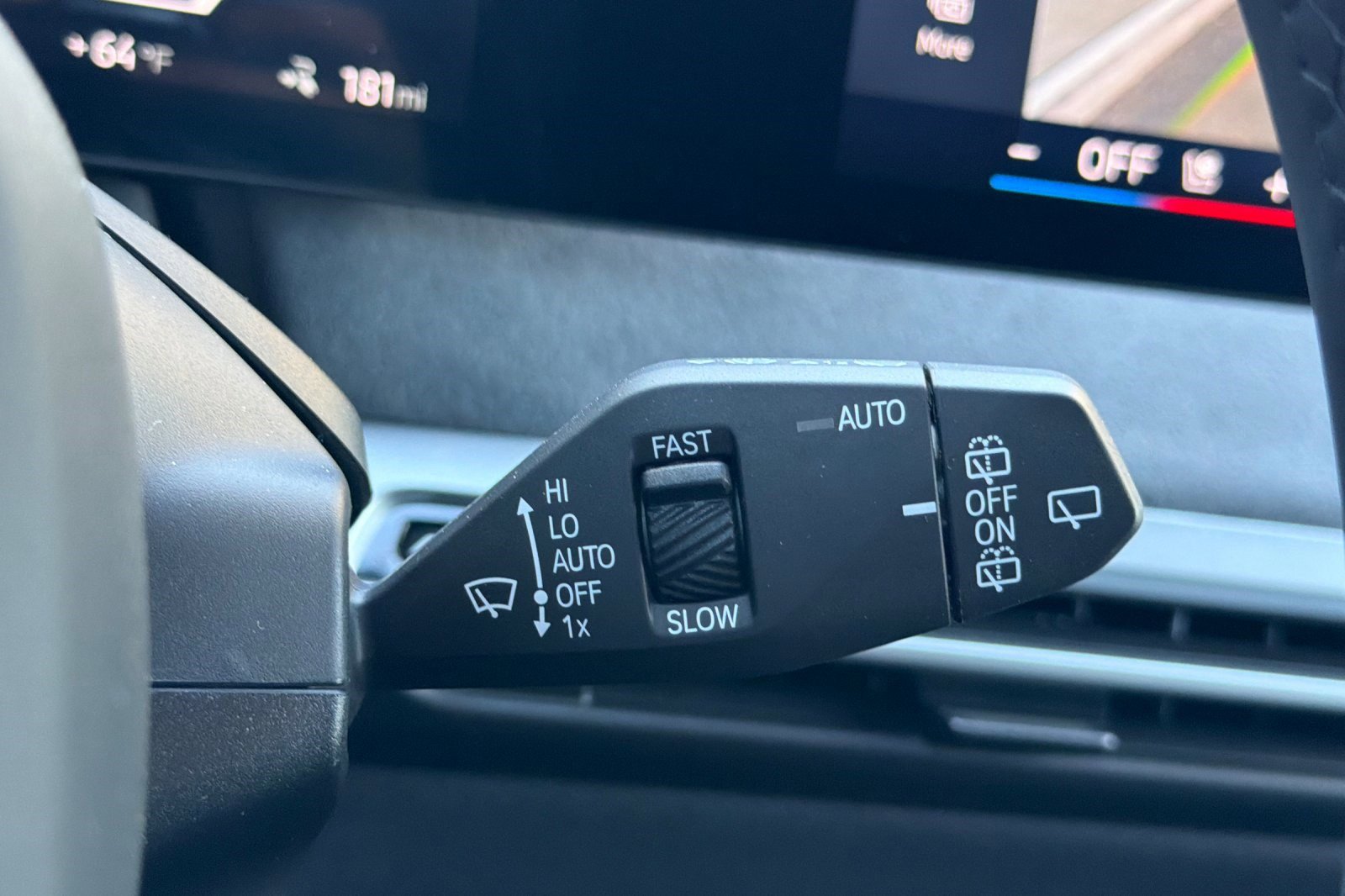 Used 2026 BMW iX xDrive60 w/ M Sport Package image 34