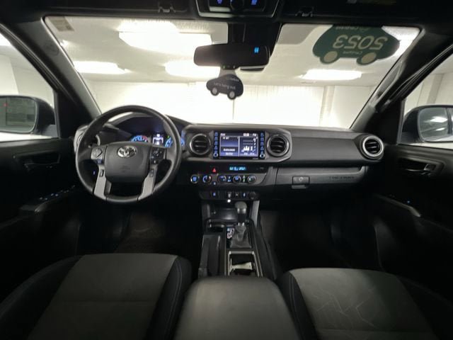 Used 2023 Toyota Tacoma TRD Off-Road AWD/4WD image 19