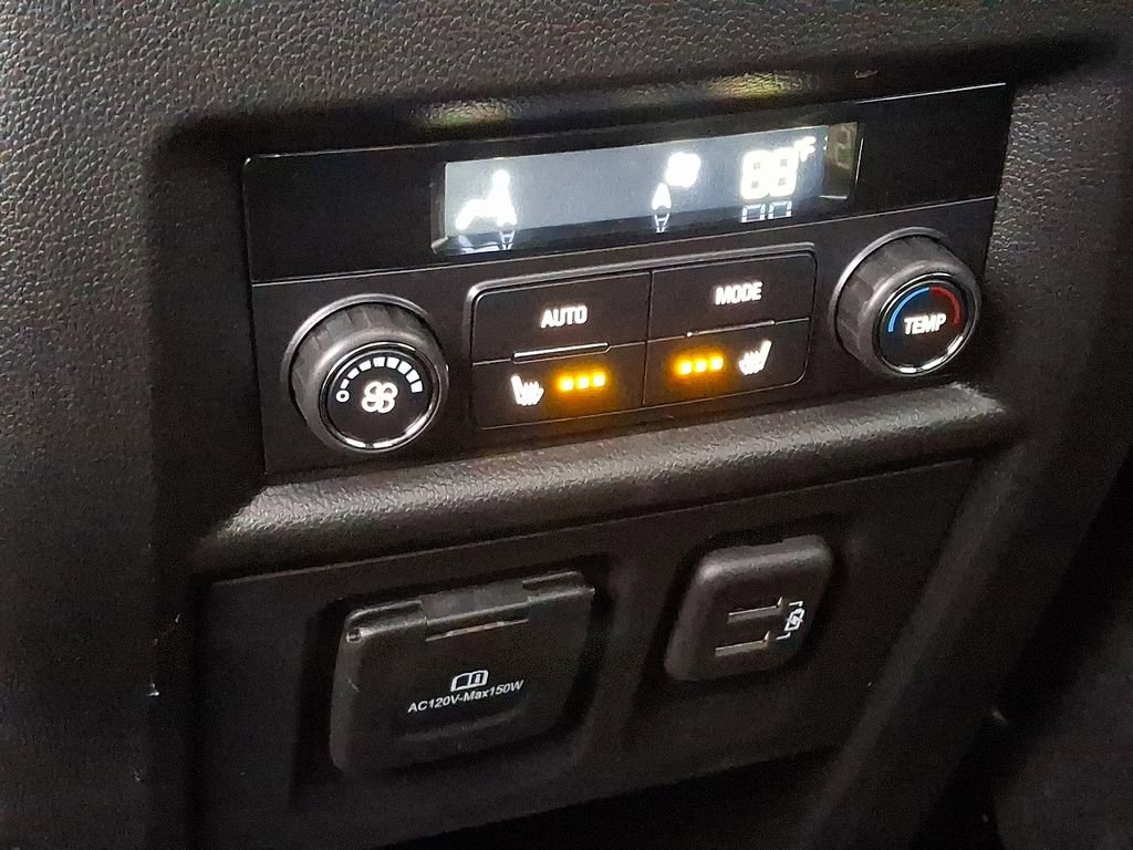 Certified 2023 Chevrolet Traverse Premier image 12