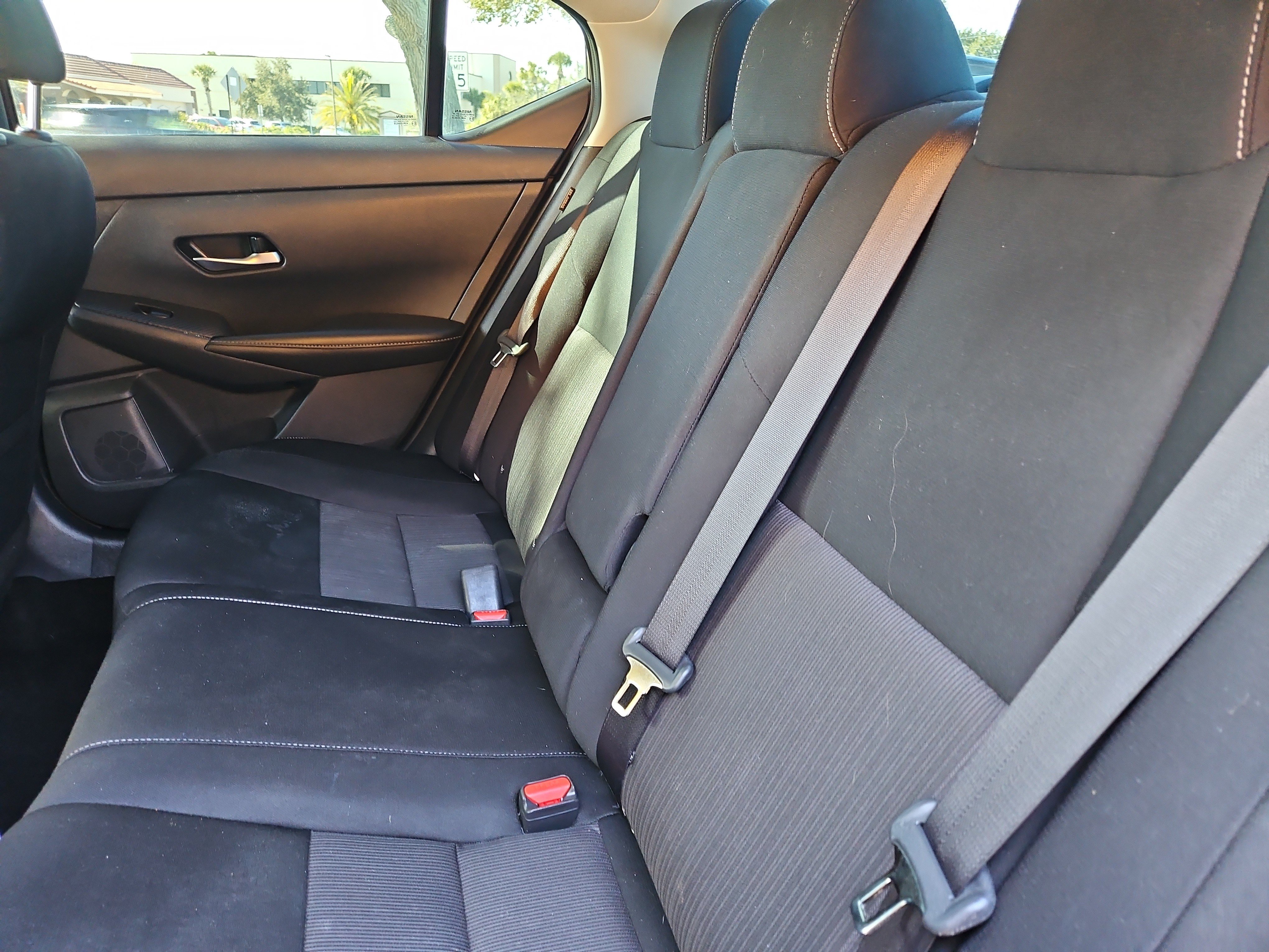 Used 2022 Nissan Sentra SV w/ All-Weather Package FWD image 8