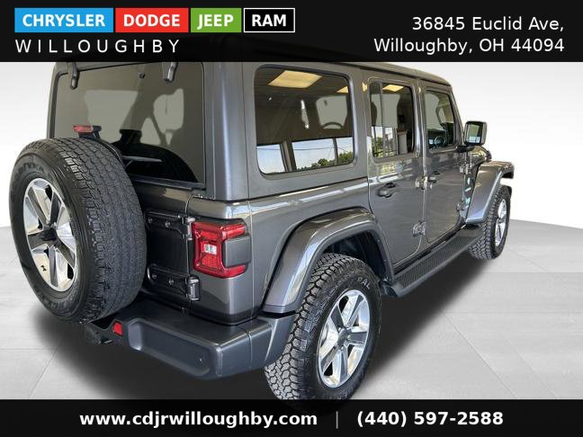 Used 2020 Jeep Wrangler Unlimited Sahara w/ Dual Top Group AWD/4WD image 3