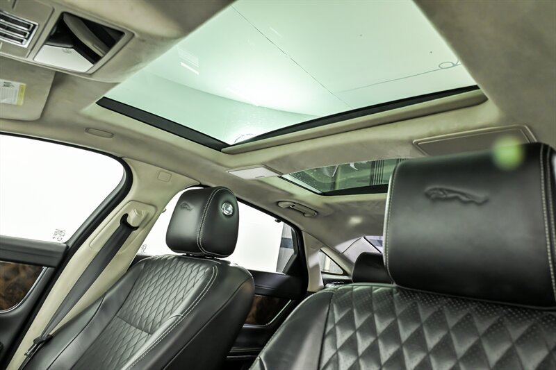 Used 2016 Jaguar XJ L Portfolio AWD/4WD image 19