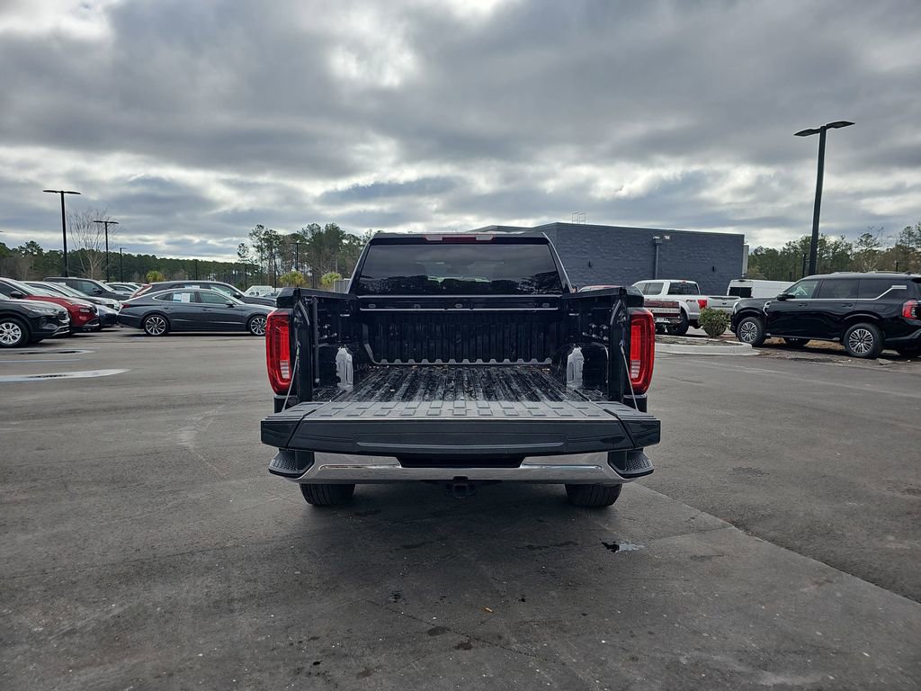 Used 2025 GMC Sierra 1500 SLT image 16