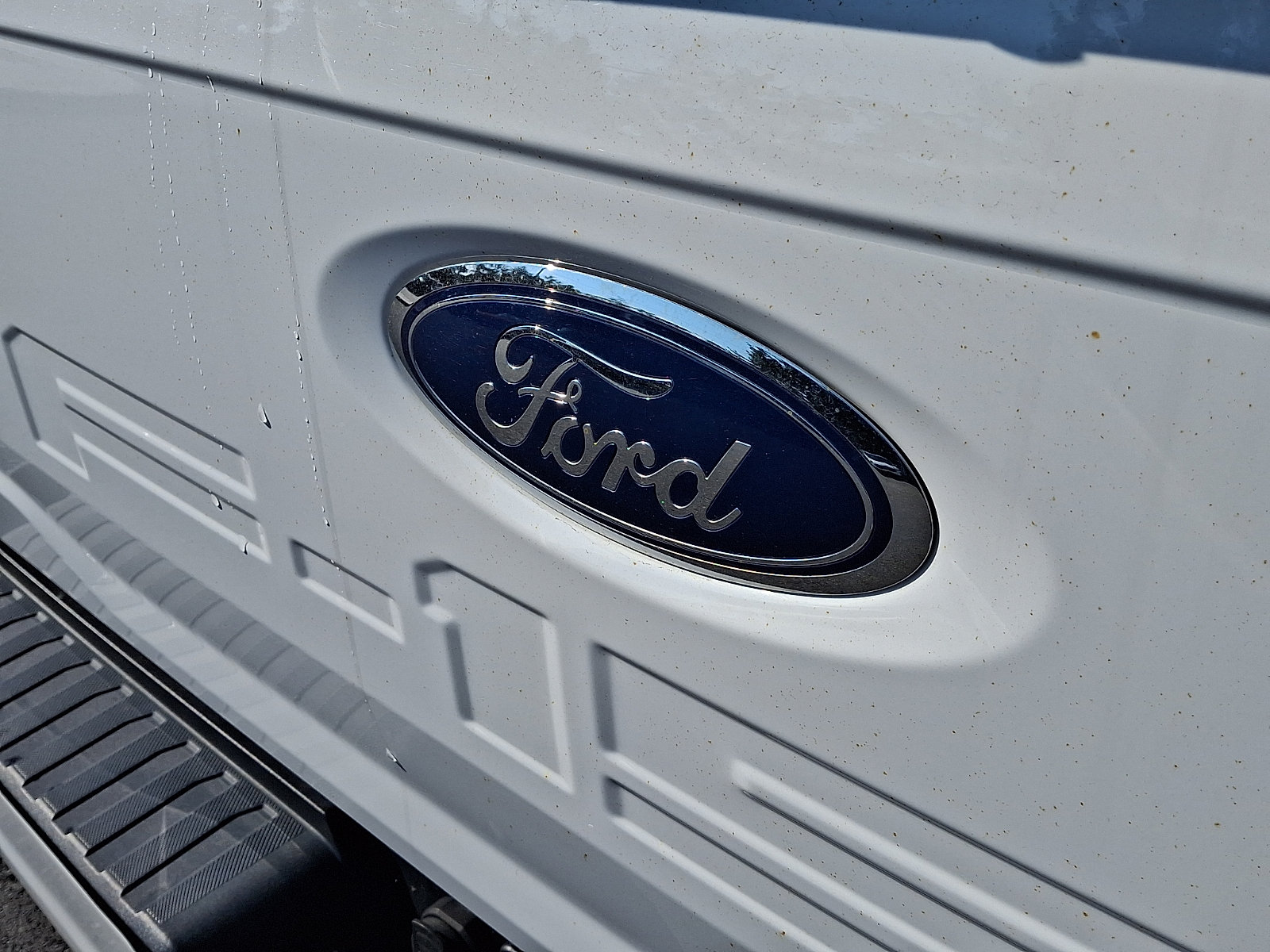 Certified 2023 Ford F150 Lariat w/ Equipment Group 502A High AWD/4WD image 31