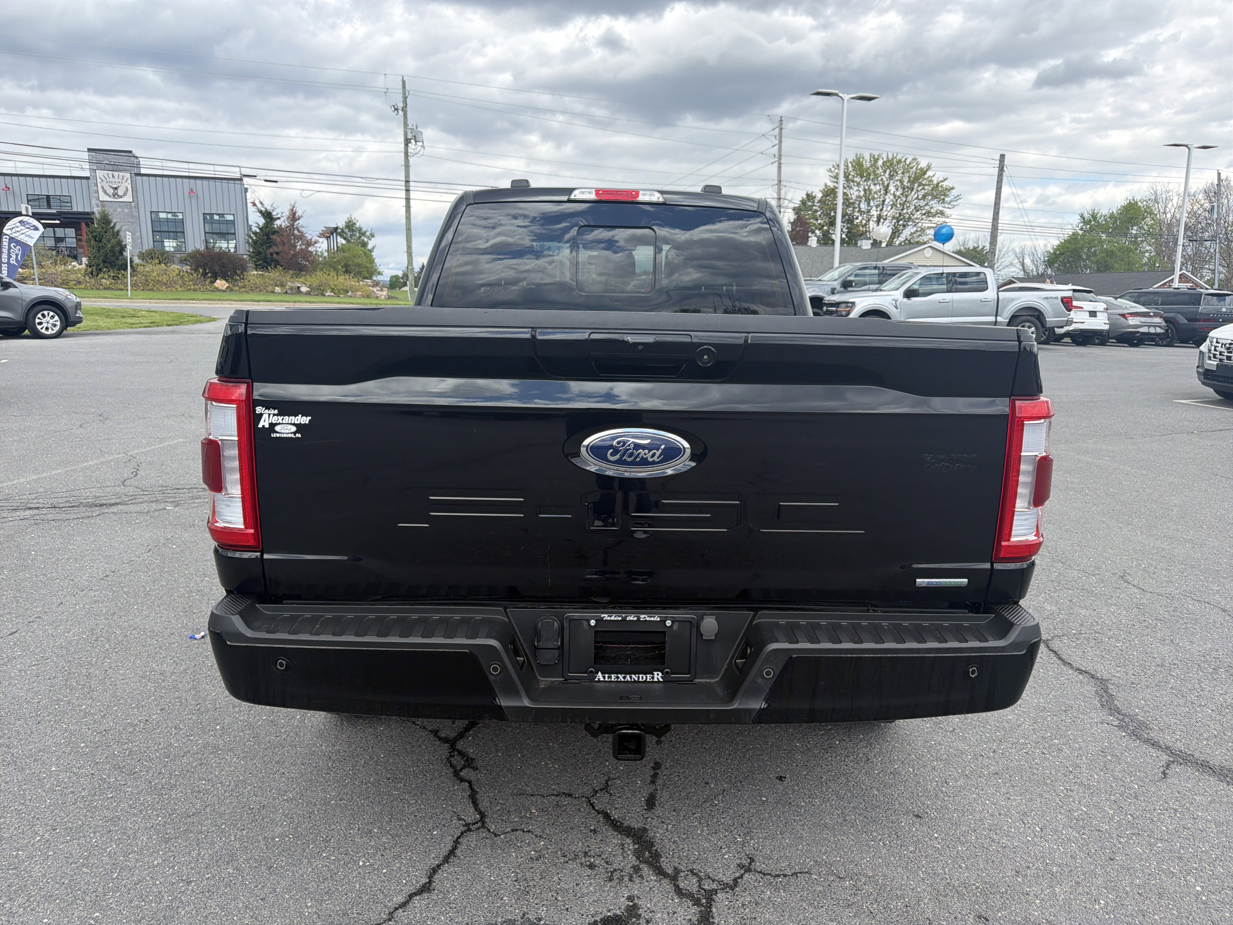 Used 2023 Ford F150 Lariat w/ Equipment Group 502A High AWD/4WD video 4