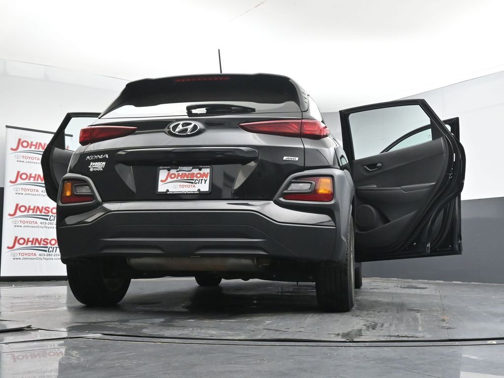 Used 2020 Hyundai Kona SE AWD/4WD image 43