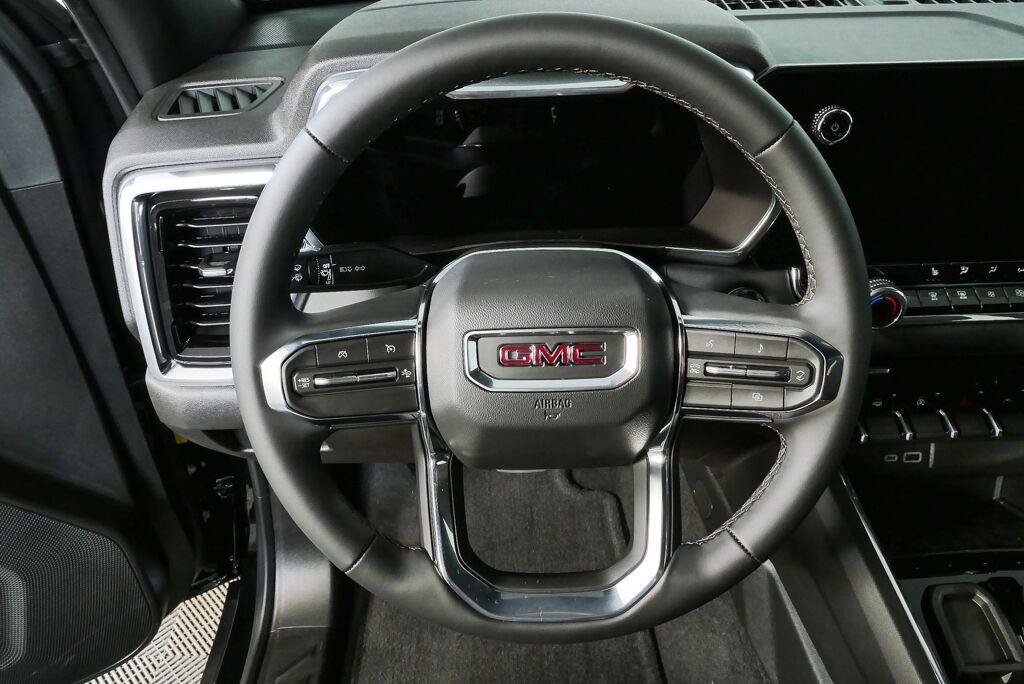 New 2026 GMC Canyon Elevation w/ Convenience Package RWD image 15