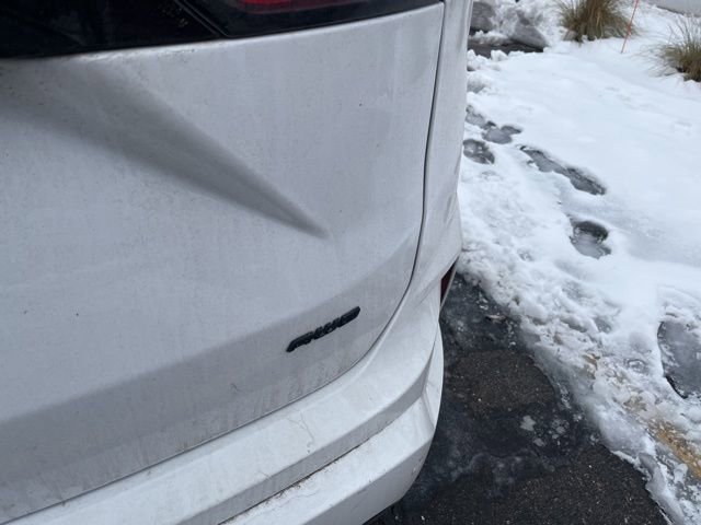 Used 2023 Ford Edge SE w/ Black Appearance Package image 19