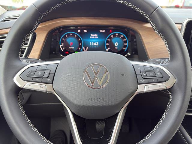 New 2026 Volkswagen Atlas SE FWD image 18