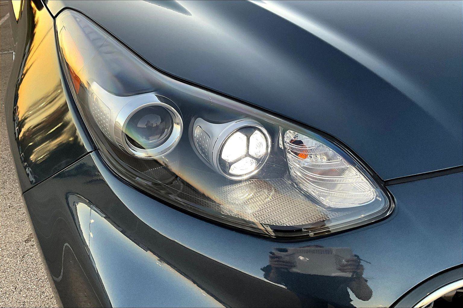 Used 2021 Kia Sportage LX image 28