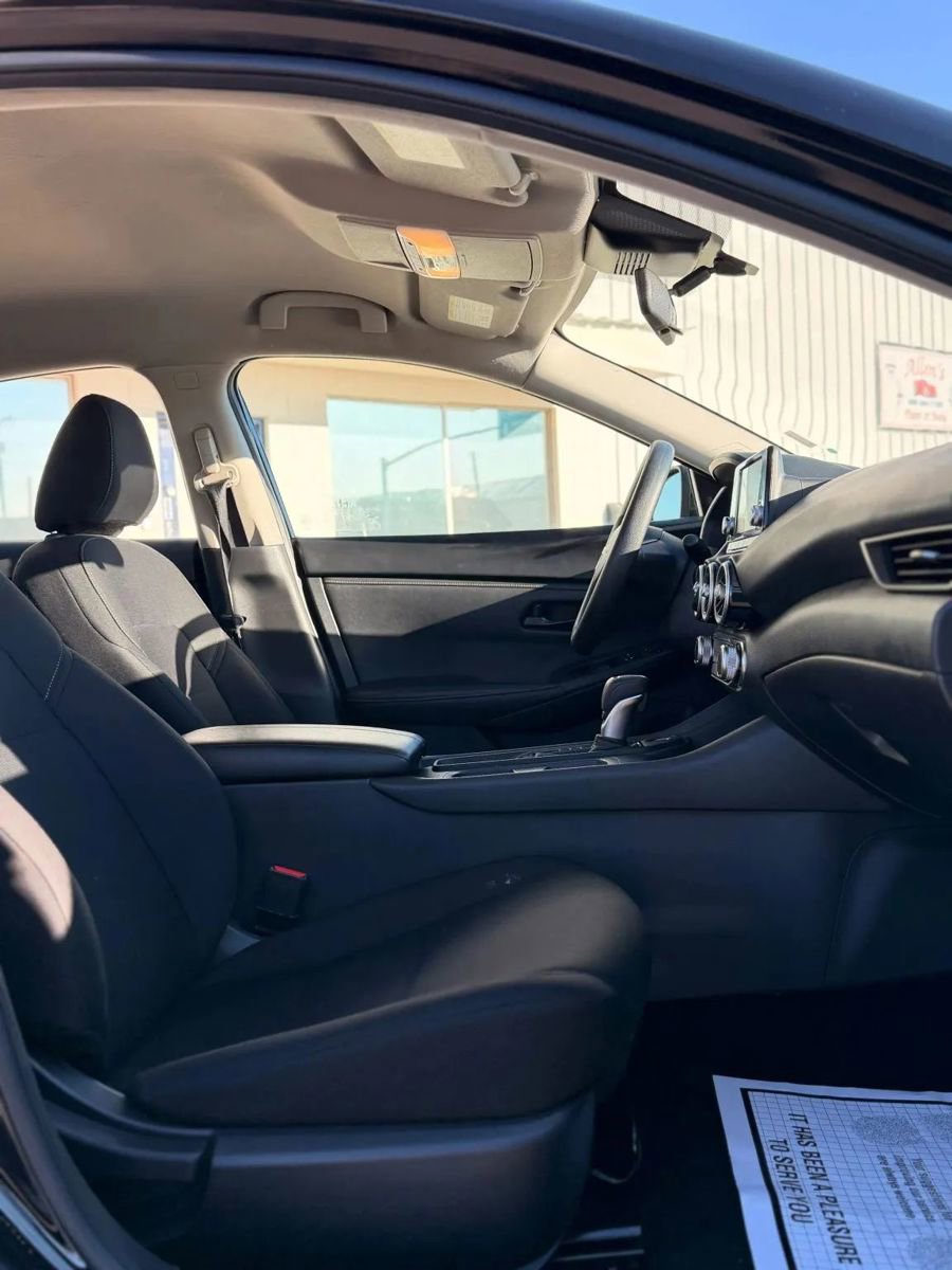 Used 2024 Nissan Sentra S image 10