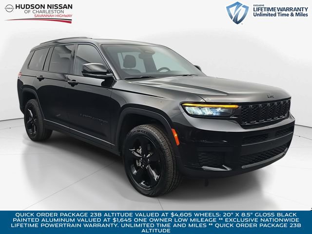 Used 2023 Jeep Grand Cherokee L Laredo image 1