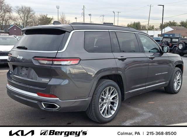 Used 2025 Jeep Grand Cherokee L Summit AWD/4WD image 5