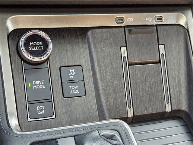 Used 2024 Lexus GX 550 image 21