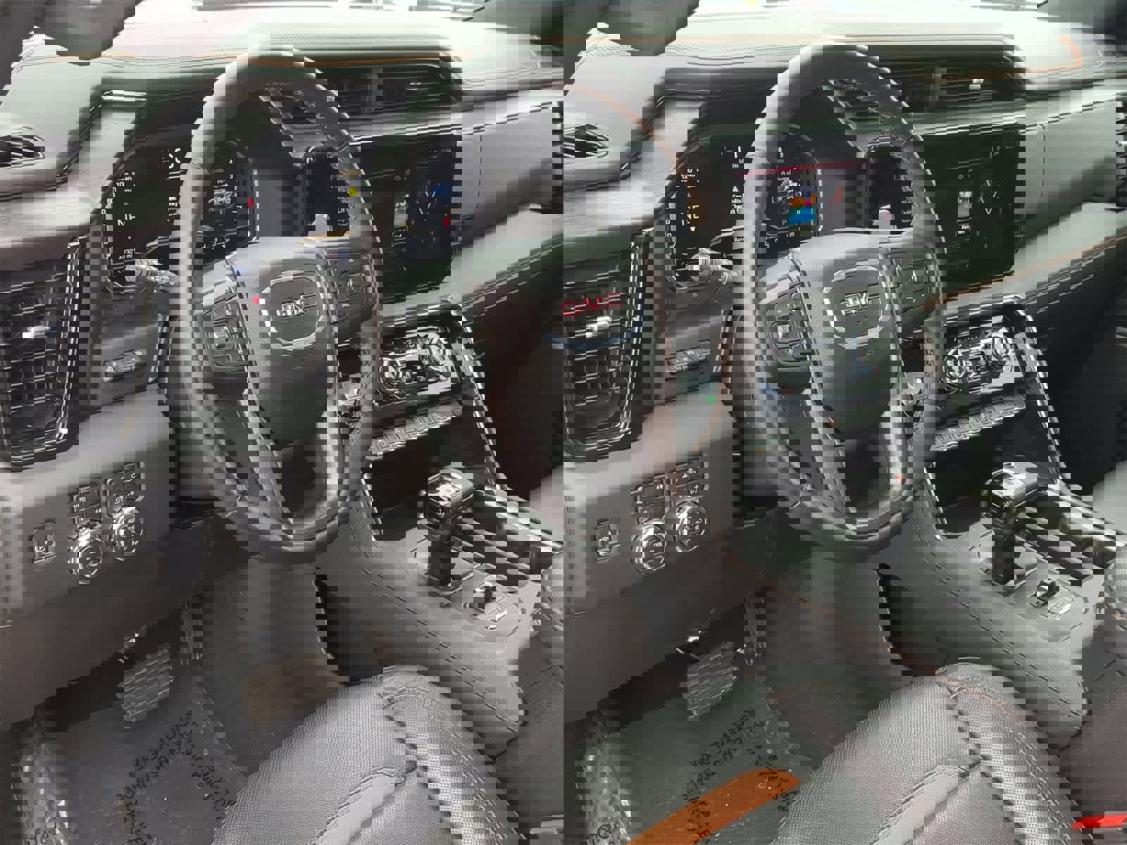 Used 2024 GMC Sierra 1500 AT4 w/ Technology Package image 10