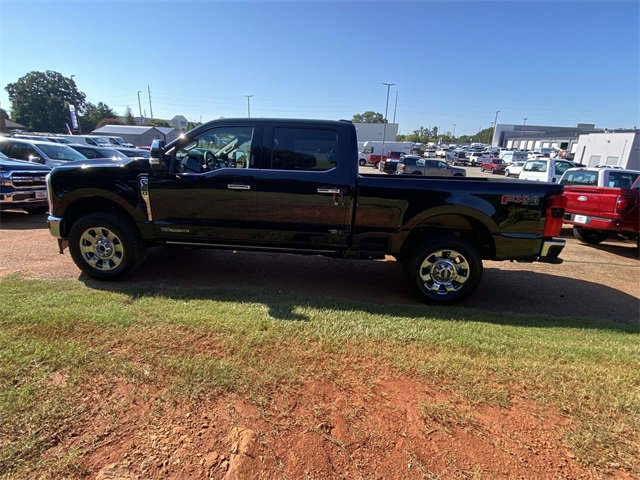 New 2026 Ford F250 4x4 Crew Cab Super Duty image 5