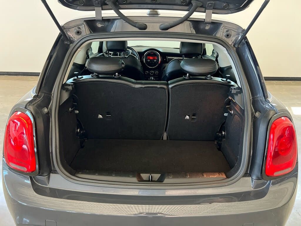 Used 2015 MINI Cooper S image 9