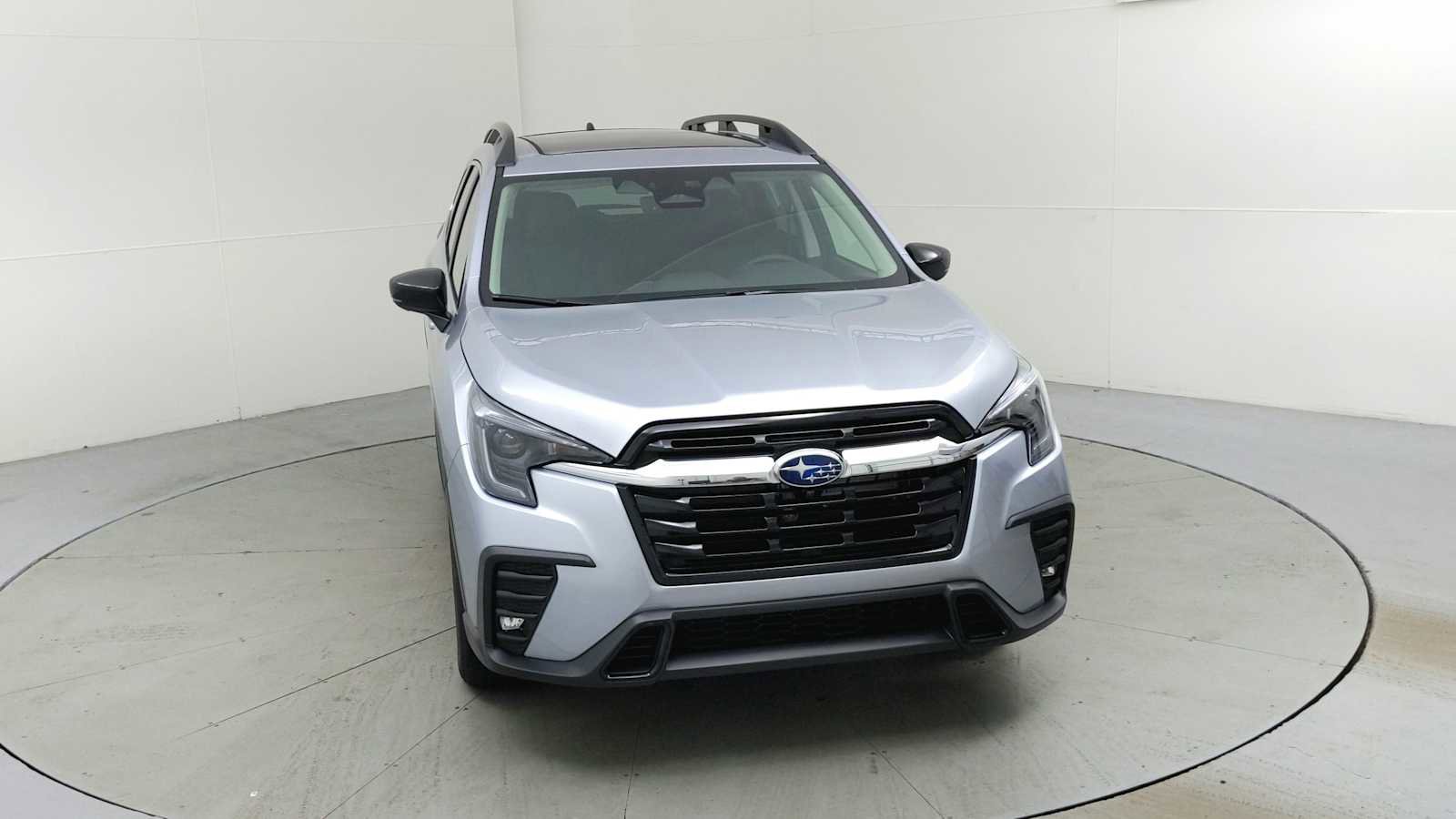 New 2025 Subaru Ascent Limited image 2