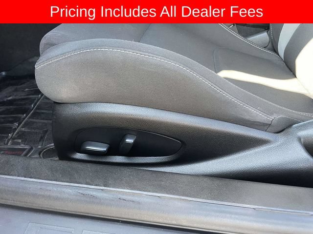 Used 2021 Chevrolet Camaro LT w/ Technology Package RWD image 23