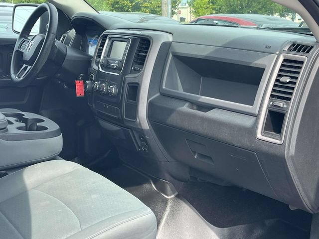 Used 2017 RAM 1500 Express w/ Express Value Package RWD image 24