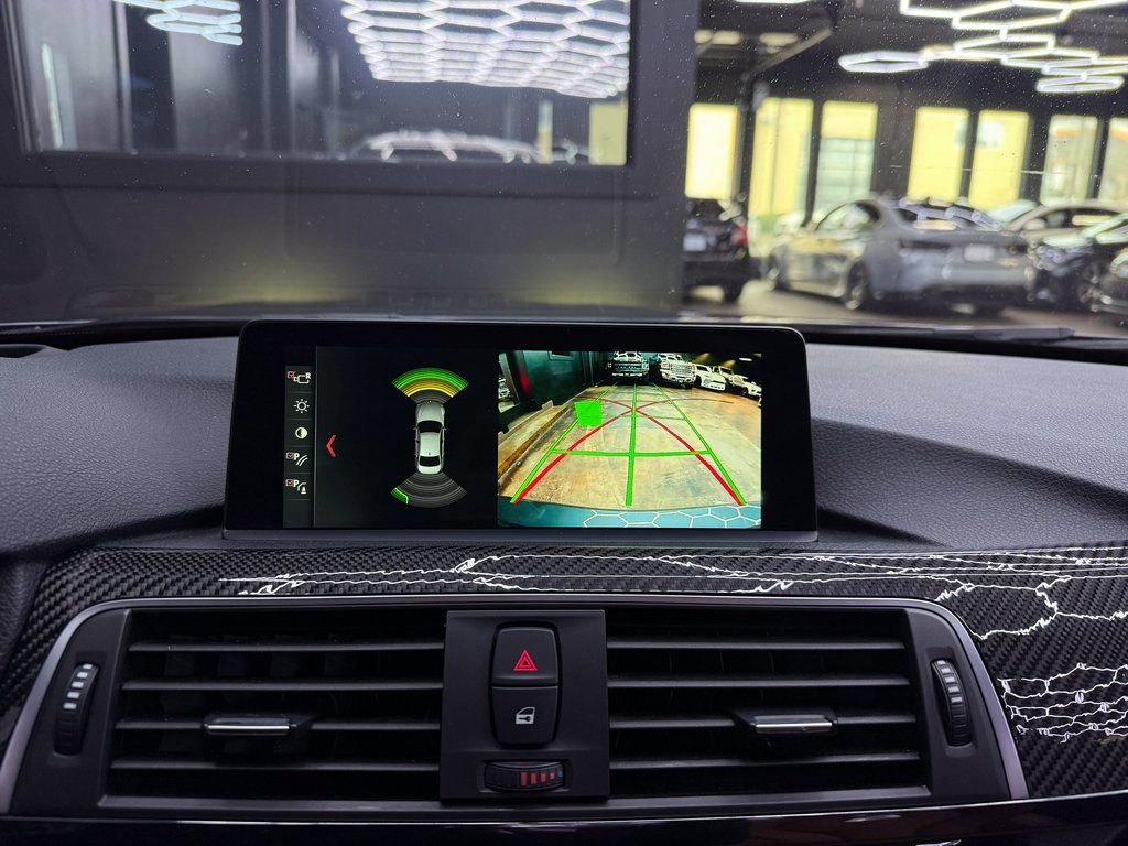 Used 2016 BMW M3 image 32