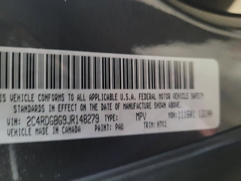 Used 2018 Dodge Grand Caravan SE image 33