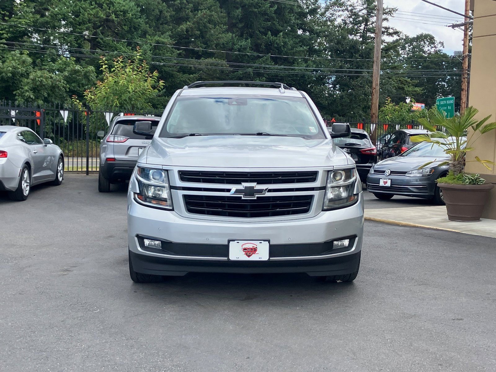 Used 2018 Chevrolet Tahoe Premier w/ RST 6.2L Performance Edition AWD/4WD image 3